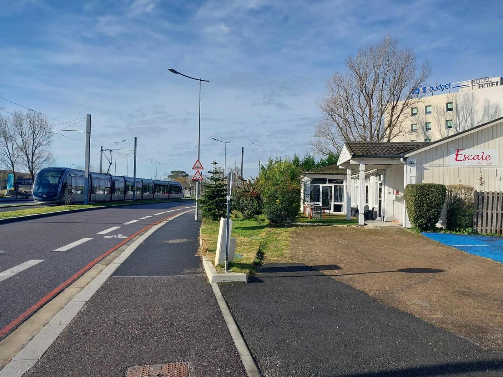 Hotel Escale Kennedy Mérignac Exterior foto